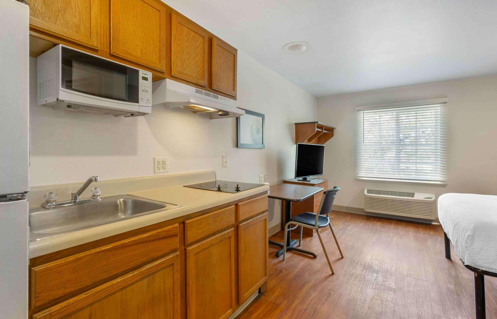 Extended Stay America Select Suites - Charleston - North Charleston - I-526 Exterior photo